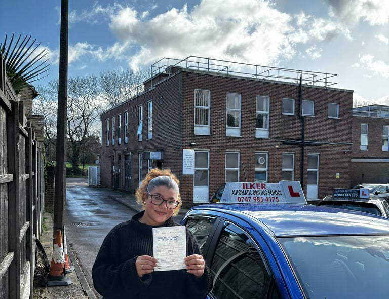 driving lessons loughton, driving school loughton, driving instructor loughton