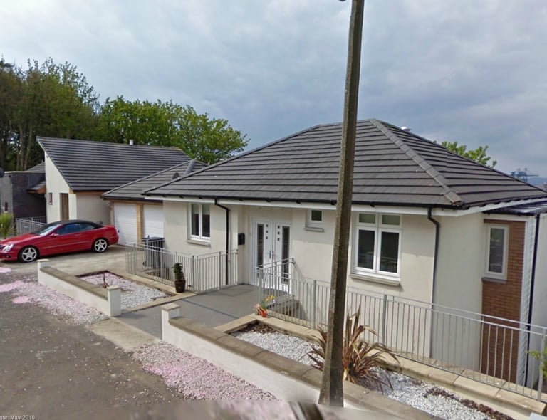 Two detached Modern Villas