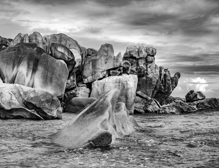 Rocks La Digue Seychelles Seychellen