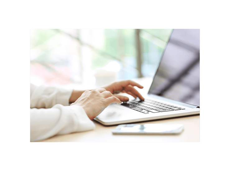 Joannie, fondatrice de Clarté Assist, assistante de gestion freelance  Saint Mathieu de Tréviers