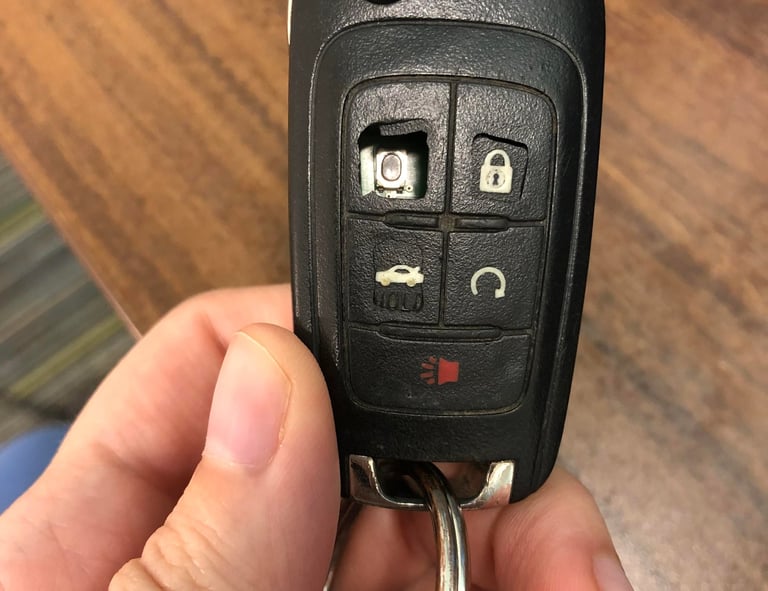 Riparazione telecomando chiave macchina