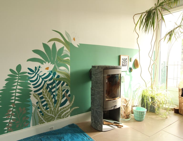 Fresque inspirée douanier Rousseau salon particulier peinture murale sur mesure Ifs Caen Normandie