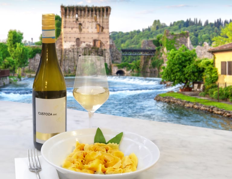 Tortelli di Valeggio con Castello Scaligero sullo sfondo