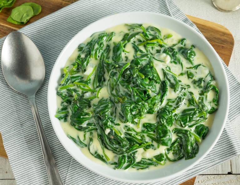 Keto Side Dish: Creamy Spinach