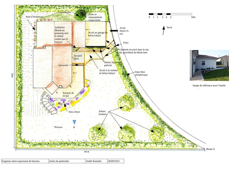 Plan paysager d'un jardin de particulier avec talus et verger