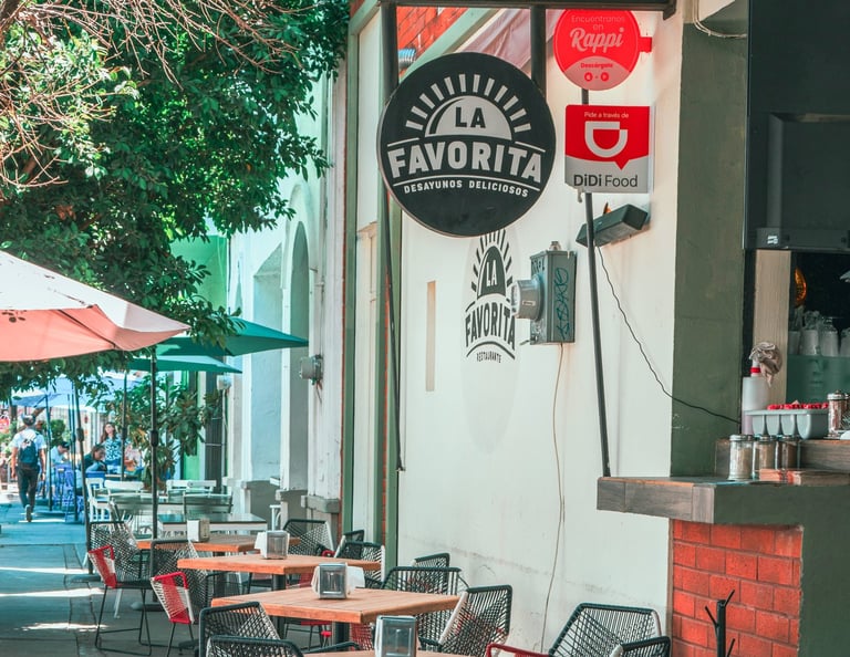Ofrecemos un espacio perfecto para compartir momentos especiales con familia y amigos. Ven y disfrut