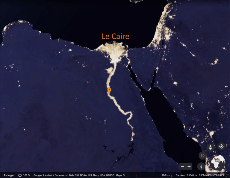 Image satellite de la vallée du Nil la nuit