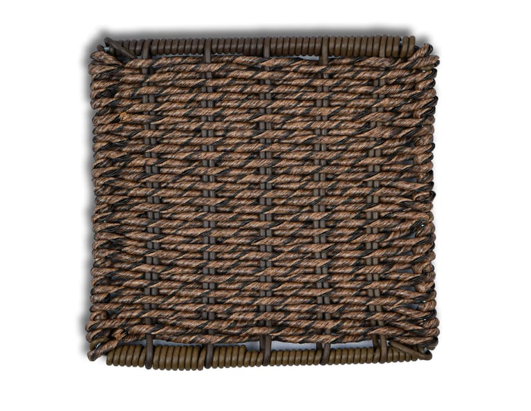 Sebatik Carpentry - synthetic twist