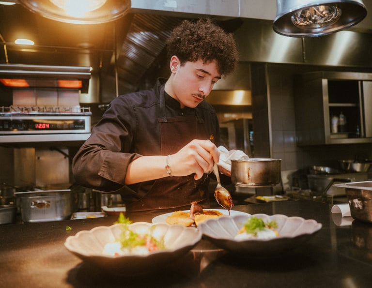 Dressage de plats au restaurant Martin