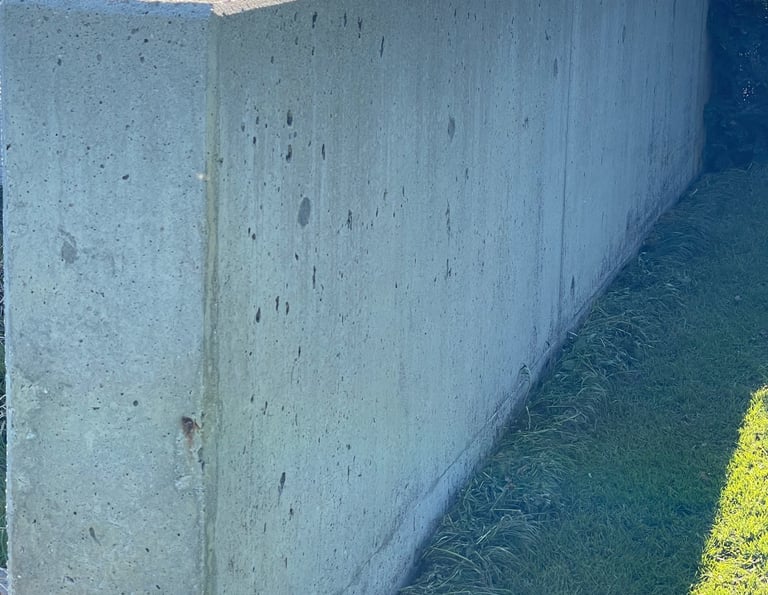 "Reinigen van betonelementen door Senpro BV"