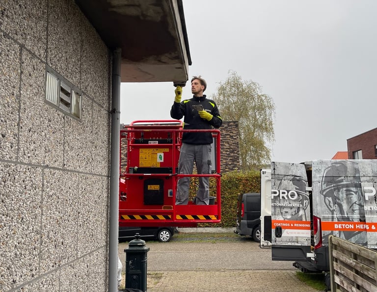 "Overstek betonherstelling en coating door Senpro BV"