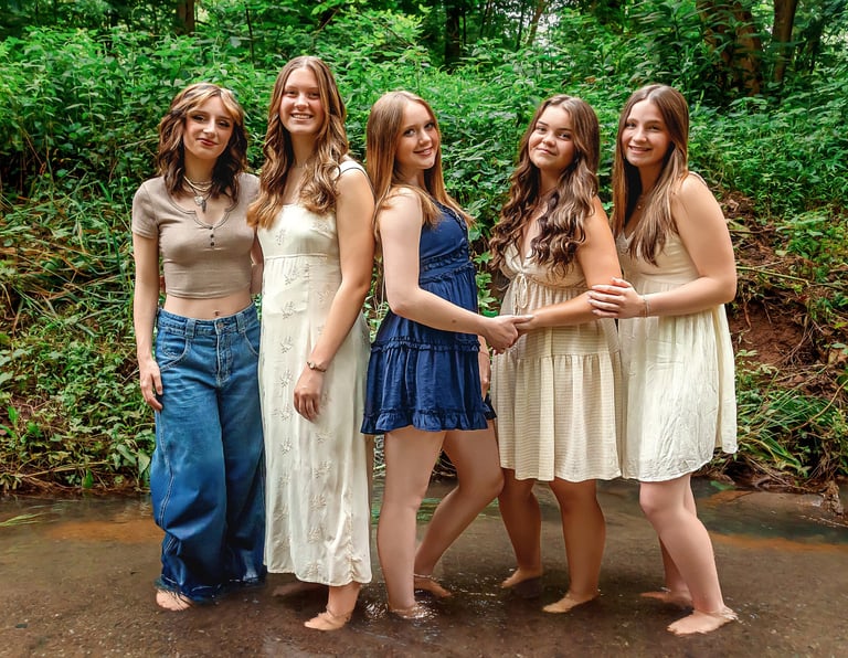 Lancaster PA senior picture photographer. Hershey PA senior picture photographer. Senior Rep Team