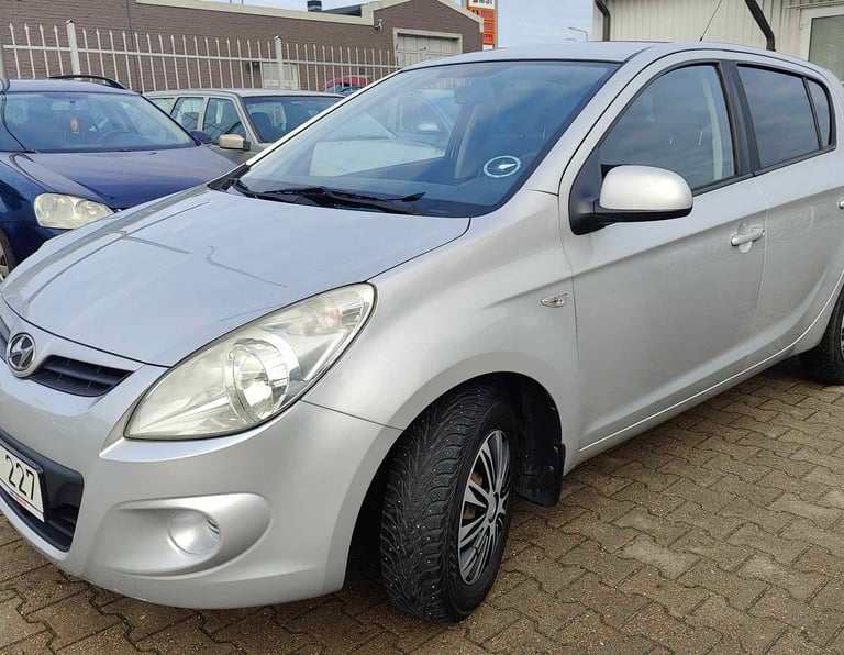 Automobilio hyundai i20 nuoma