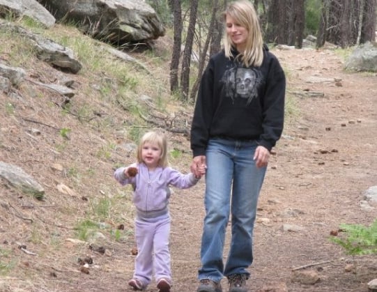 can you remove the picture on the black sweatshirt