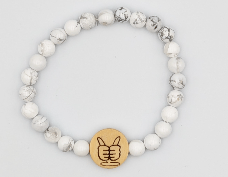 Bracelet perle en Howlite blanche, avec cabochon LSF signant Ensemble