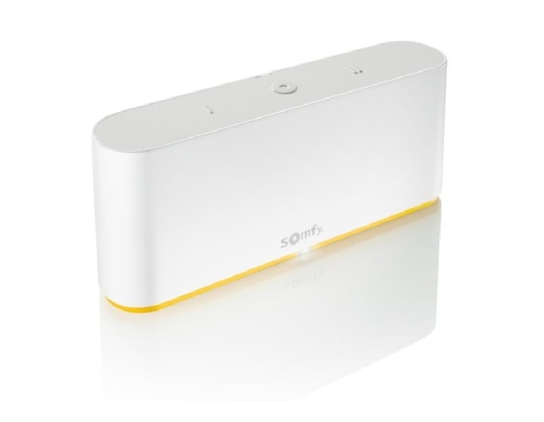 Producator Rolete textile Electrice cu actionare electrica pe telecomanda, buton, de pe telefon