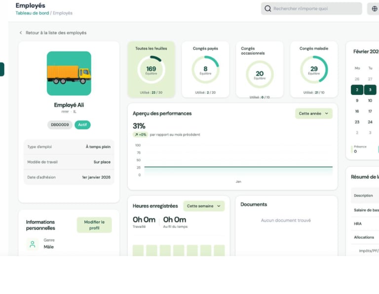 By Socle RH employee dashboard showing human resources analytics, leave balances, and payroll summaries.