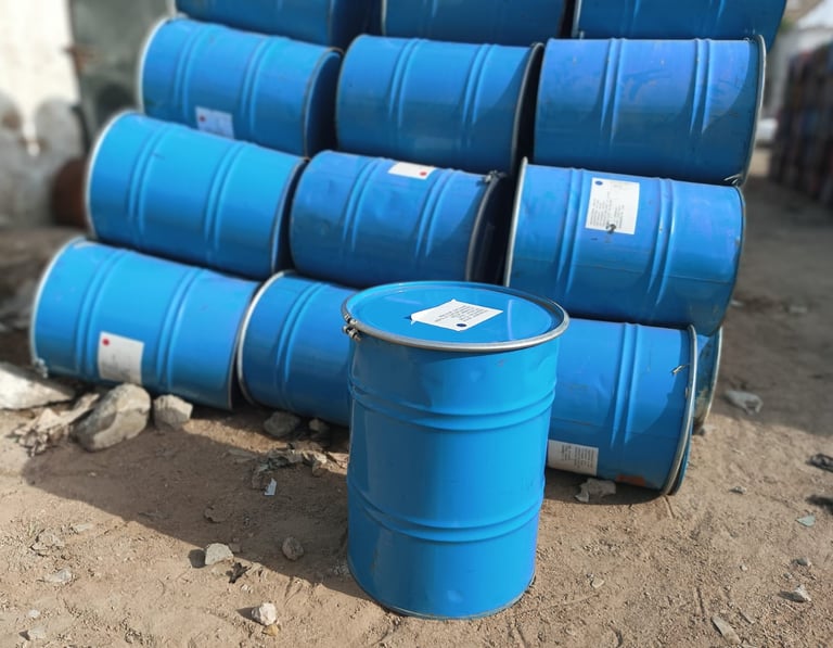 Refurbished used steel drums 200kg – lacquered barrels by Zyema Packages Karachi