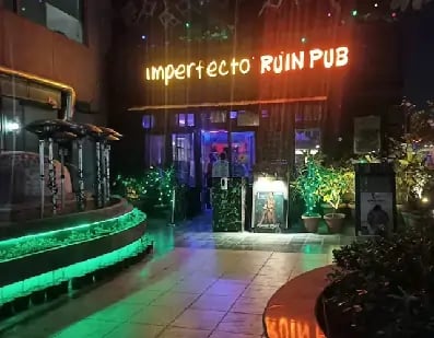 Imperfecto Ruin Pub Bhutani City Centre 32