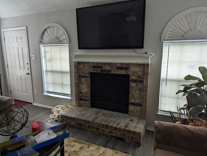 TV Mounting Service Arlington Texas 76011