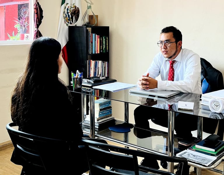 la primer Asesoría Jurídica gratuita, Abogados en puebla