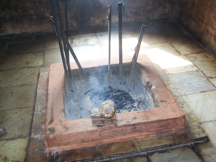 il dhuni millenario di Madhuvan