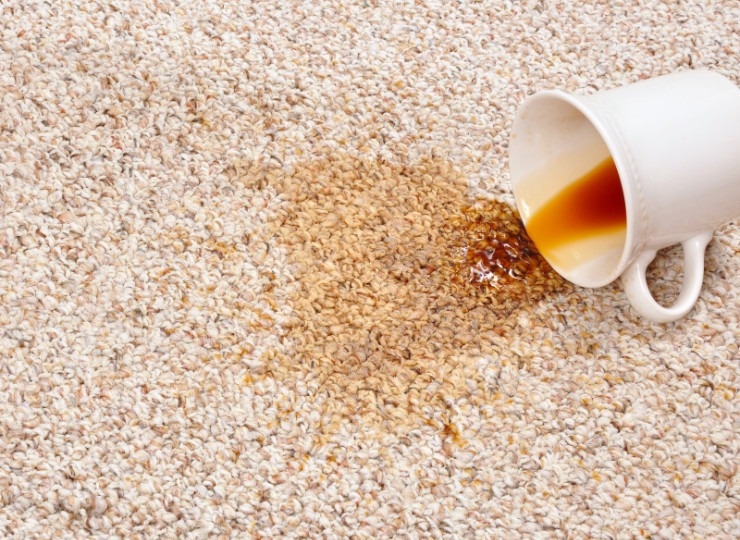 coffee stain spill on light coloured carpet