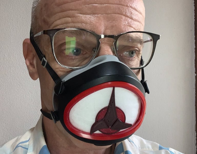 flo-19: Flomask with Startrek Klingon decoration