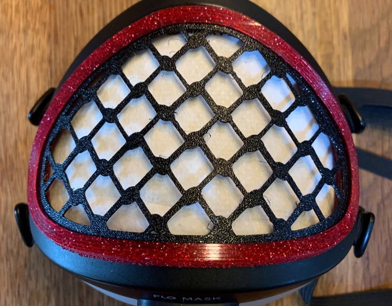 flo-10: Flomask with Netting decoration