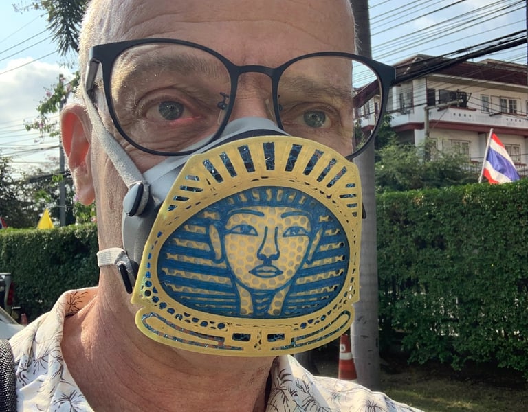 Tutanchamon decoration, Flo mask