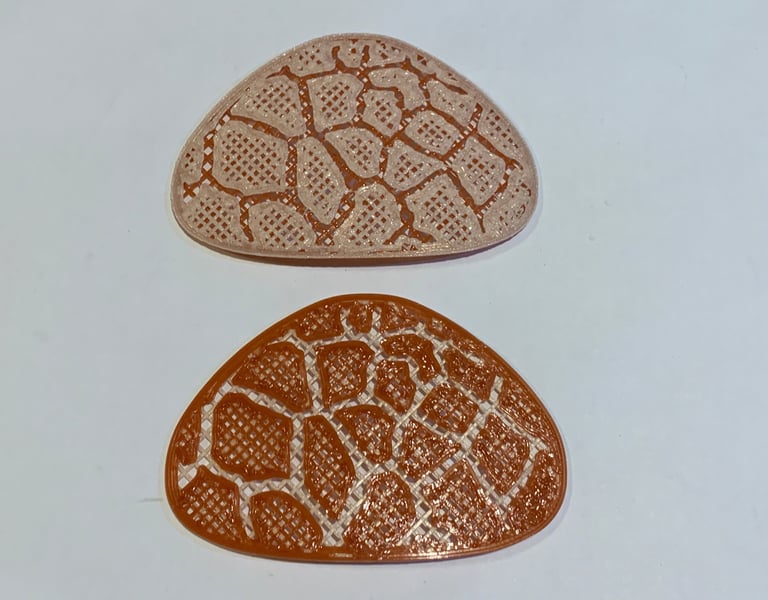 Giraffe pattern decoration for Flo mask