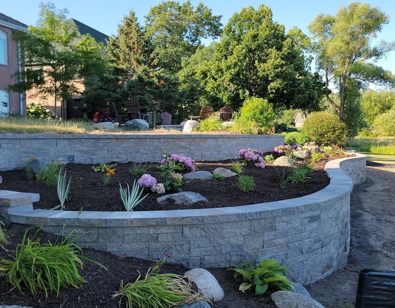 retaining wall installation in stillwater mn