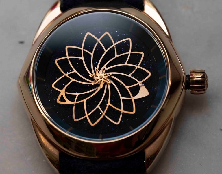 Montre mécanique Muse-watches-enchevêtrement géométrique