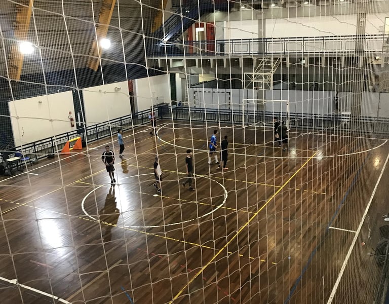 Instalação de rede para quadra de futebol e poliesportiva na Zona Sul de SP
