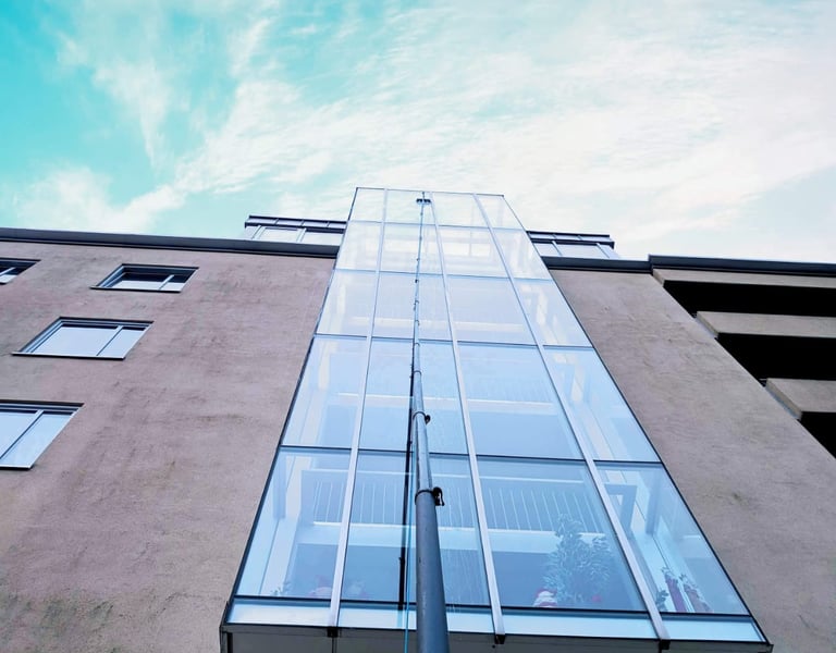 Fasadevask av glass i Ålesund