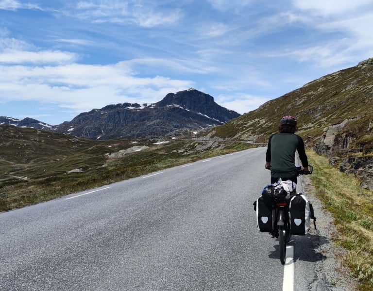 Rami als fietsenmaker onderweg op vakantie