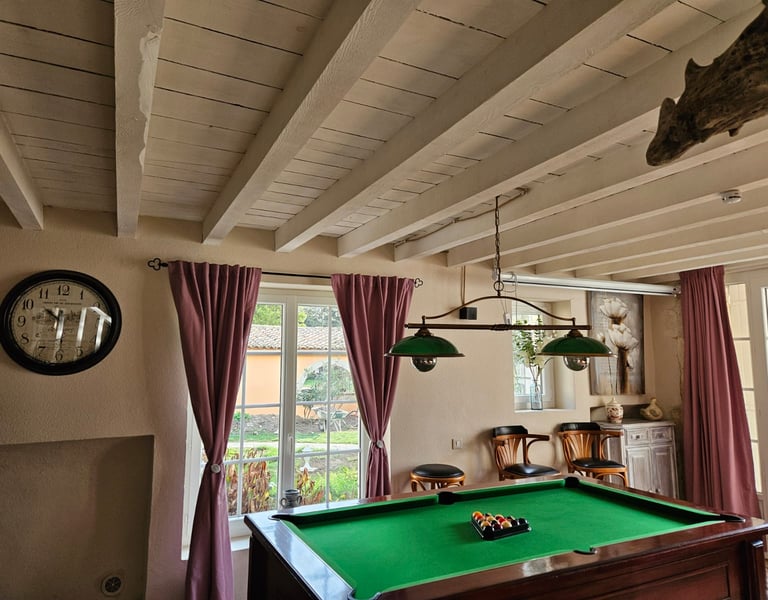 Billard américain pour des soirées en famille ou entre amis