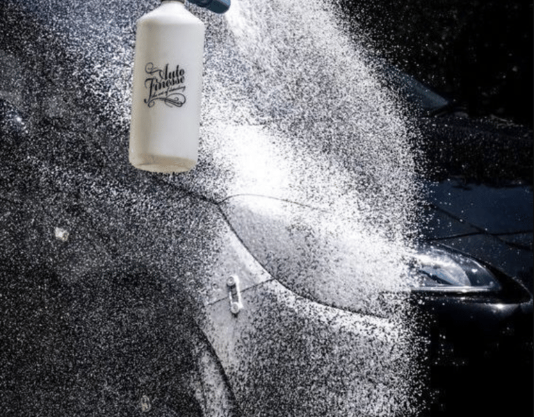 Professional exterior car detailing service in Rhode Island