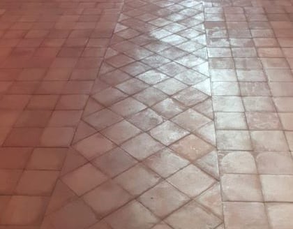 terre cuite copie d'ancien rouge