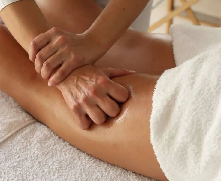 a woman is shown in a massager