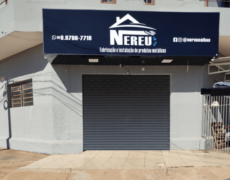 Frente do estabelecimento Nereu Calhas, localização.