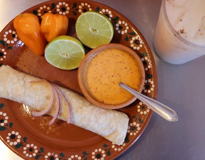 Imagen de burritos de cochinita