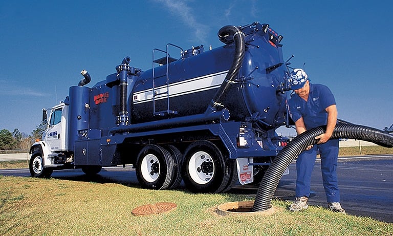 caminhão de sucção