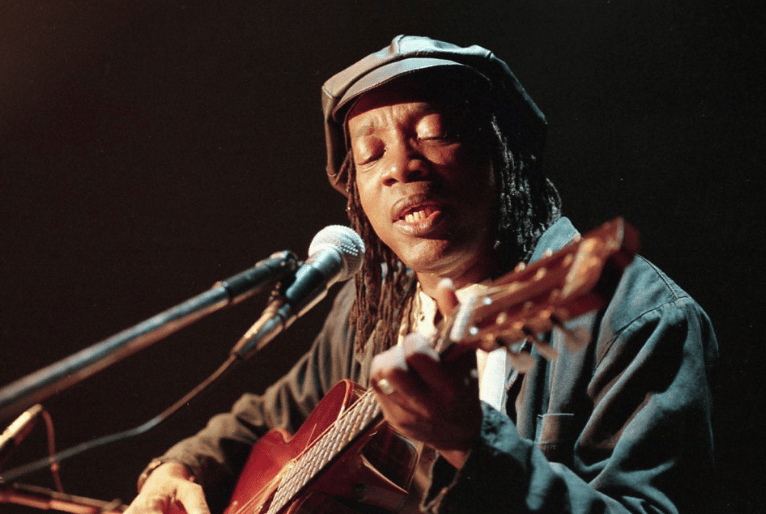 Milton Nascimento