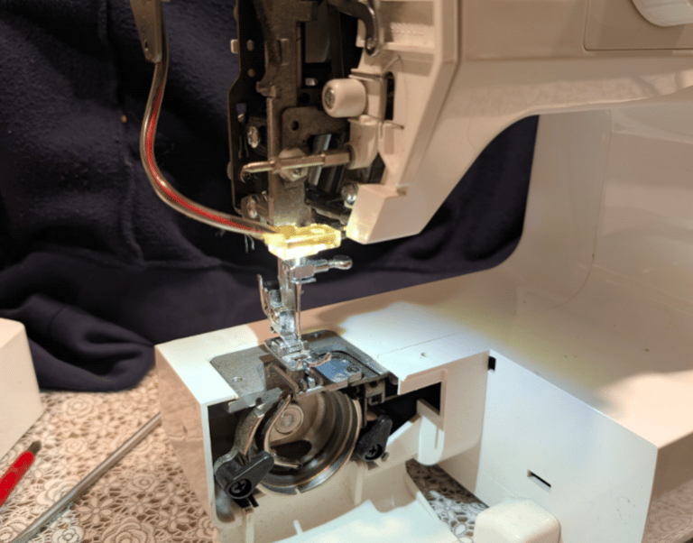 defekte Nähmaschine
