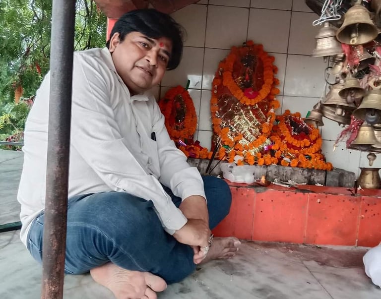 Prashant Srivastava is sitting in ancient temple