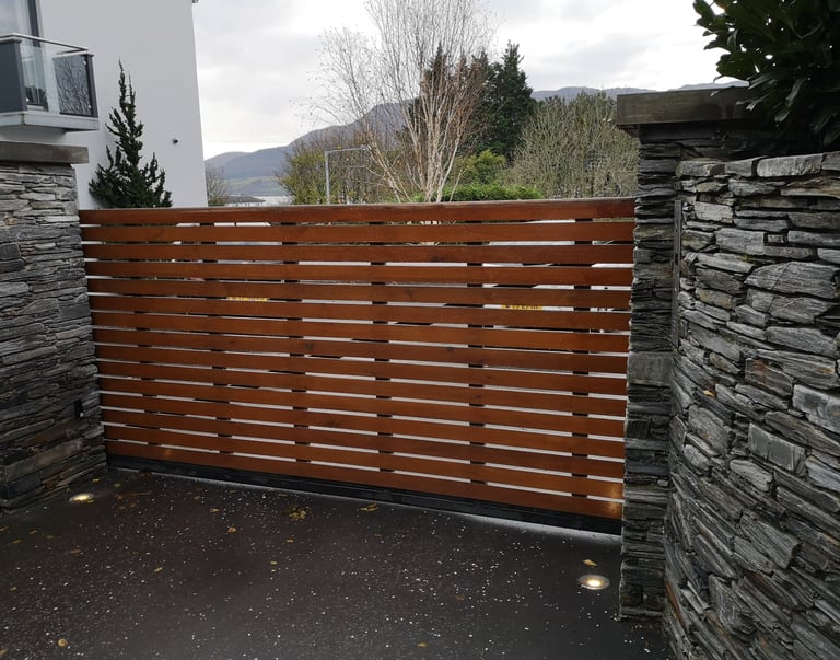 Electric gate installers in Northern Ireland. Northern Ireland automatic gate company
