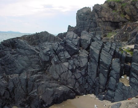 Fractured Rhyolite in compression fold