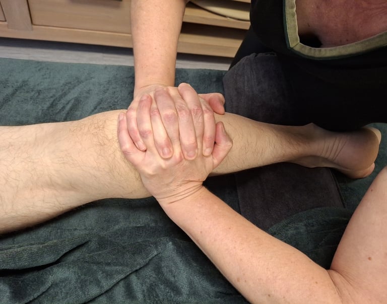 Sports massage diepe kuitgreep techniek