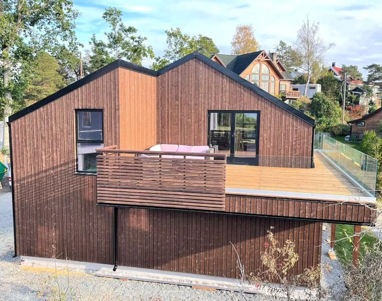 Timber house builder